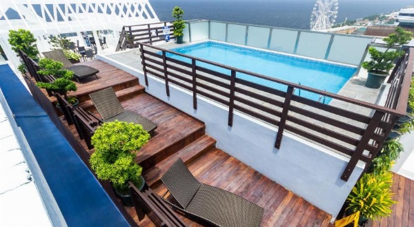 Microtel Inn & Suites By Wyndham Manila/At Mall Of Asia Main image