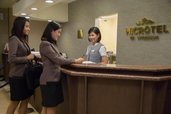 Microtel Inn & Suites By Wyndham Manila/At Mall Of Asia image 43